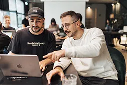 Trabajo en equipo para el aprendizaje.