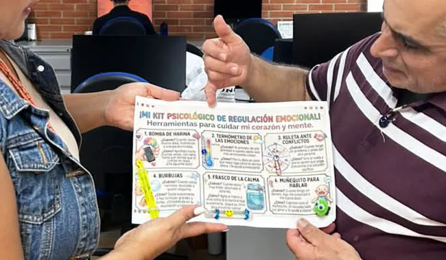 Solo en Antioquia-Chocó, 2.718 estudiantes en nueve municipios, cumplen el sueño de estudiar gracias a la modalidad Distancia 4.0 de UNIMINUTO, con una experiencia innovadora que adapta a las demandas de miles de colombianos que buscan alternativas de estudio más flexibles.  