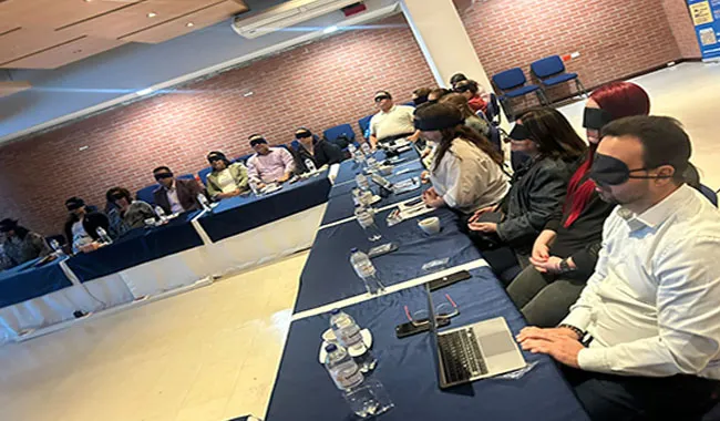 Tras un proceso de formación académica y vivencial enfocado en la productividad, la organización y el liderazgo, culminó exitosamente el Diplomado para Periodistas y Comunicadores, desarrollado en el campus de UNIMINUTO Seccional Bello.  Club de la Prensa de Medellín y UNIMINUTO Antioquia-Chocó consolidan alianza que impulsa el liderazgo y la integración del sector periodístico.