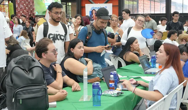 Alianza entre UNIMINUTO y el sector público-privado dinamiza el mercado laboral en el Norte del Valle de Aburrá