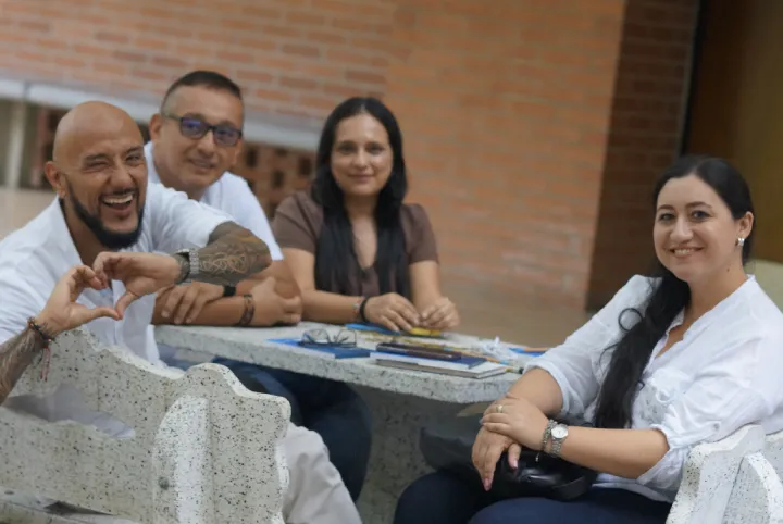 estudiantes de UNIMINUTO, retorno a clases tras el terremoto