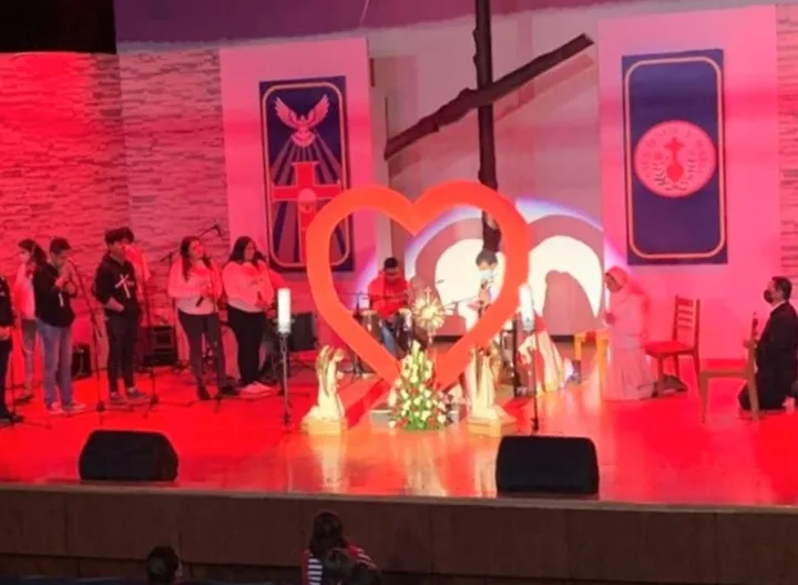 La Pastoral Universitaria de UNIMINUTO, se unió al evento “Alégrate Corazón”, celebrado el pasado 16 de octubre y el cual, pretende dar a conocer la espiritualidad eudista.