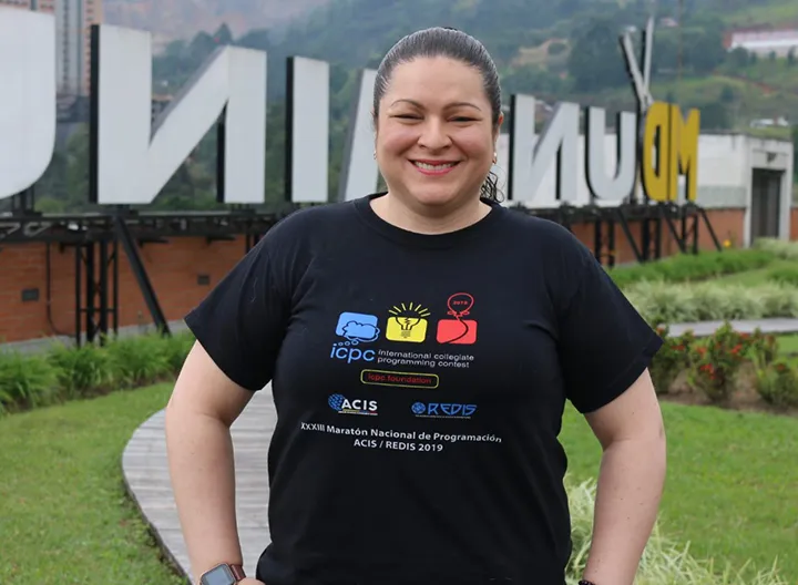 Directora de Ingeniería de Software es elegida como vicepresidenta de REDIS