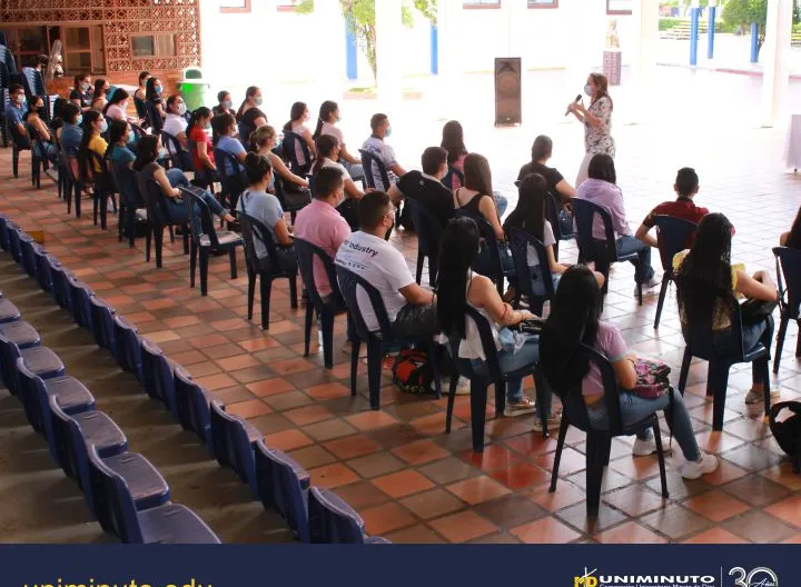 Le damos la bienvenida a nuestros nuevos estudiantes 