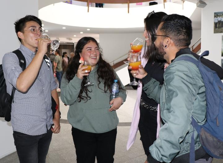 Los profesores de la Rectoría Bogotá - Presencial, celebraron su día en el Museo de Arte Contemporáneo de Bogotá - MAC.