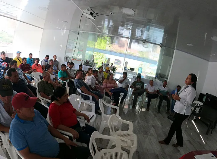 MD Artesanos de paz: Seguridad y salud en el trabajo, ejes claves para el bienestar rural 