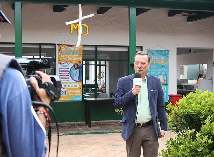 Rector de UNIMINUTO Cundinamarca socializa apuestas en medios externos
