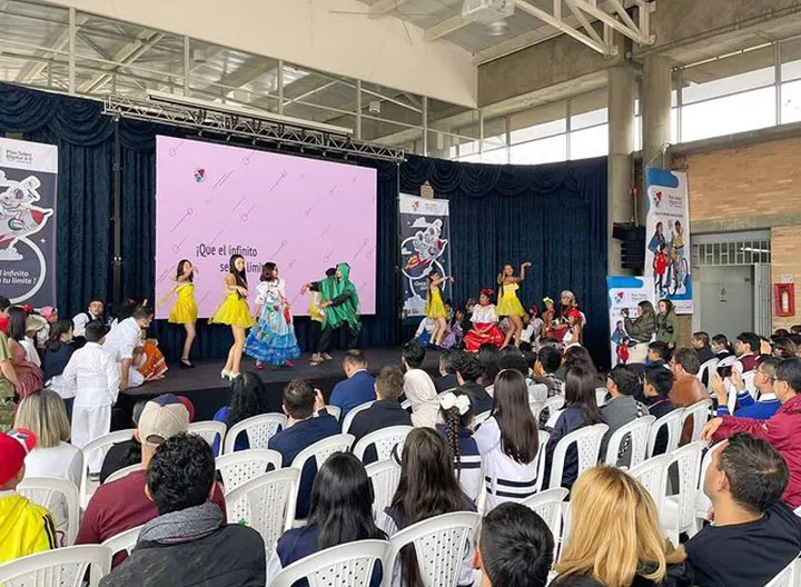 Cierre Plan Saber Digital 4.0 STEM +Transforma ¡Que el infinito sea tu límite! ejecutado por el SED e Instituto UNNO del PCIS