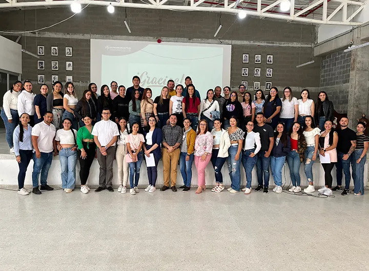 portada-becas-chinchiná.jpg