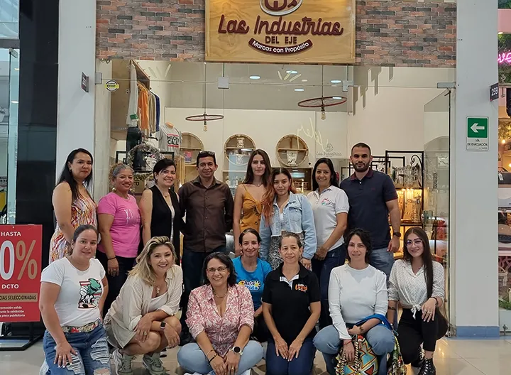 Grupo de integrantes de MD Micronegocios