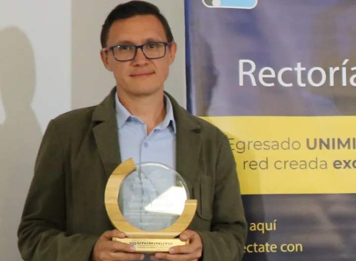 ganador galardon Padre Diego Jaramillo