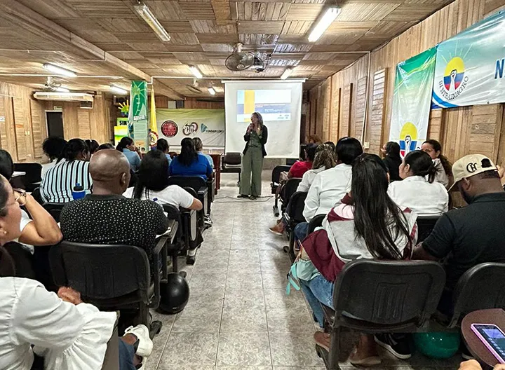 Se realizó una ponencia para la Equidad de Género