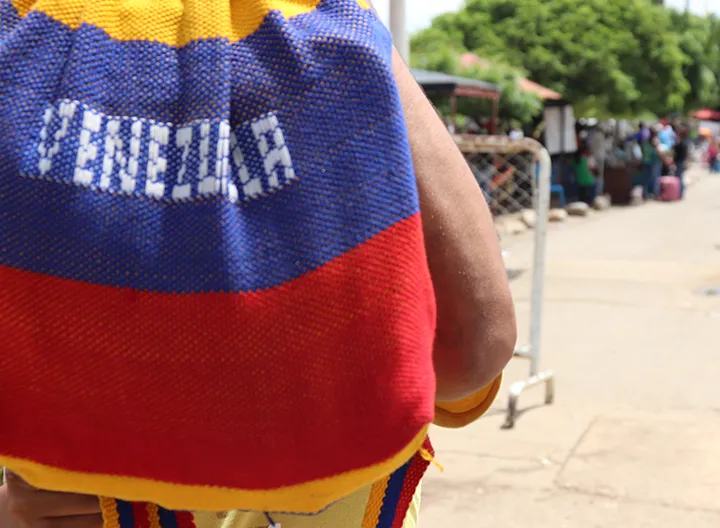 8 de cada 10 migrantes que transitan en el territorio buscan establecerse en su Área Metropolitana. 