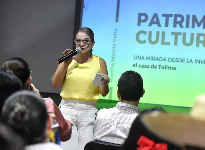 Participante en la cuarta versión del ENGIU y la tercera de UNICREARTE