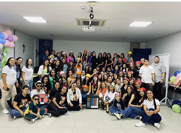 jornada de integración con estudiantes, profesores y la coordinación del programa de Trabajo Social