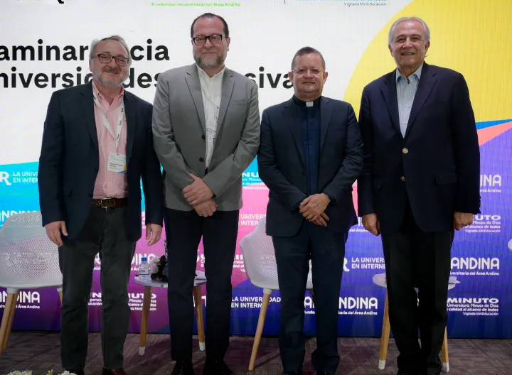 panel principal evento UNIR