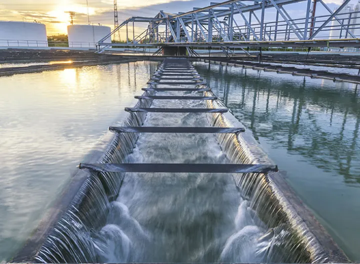 ANS 09 - CU MInuto de Dios Engativá -  Aparato robótico flotante autopropulsado para el tratamiento de agua