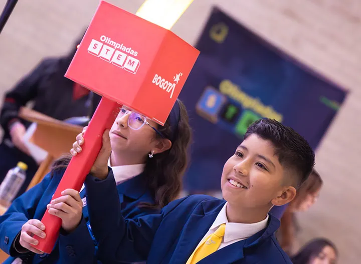 Lanzamiento Olimpiadas STEM 2026 - Bogotá es Ciencia.