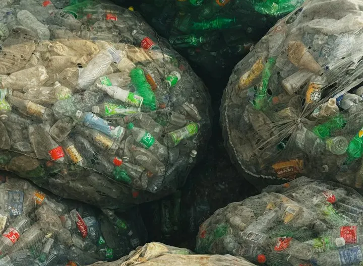 Envases plásticos reciclados