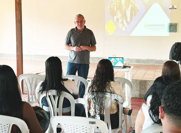 El pasado 16 de mayo inició la primera cohorte del programa de Administración de Empresas con la apertura del Centro Tutorial UNIMINUTO, ubicado en las instalaciones de la Corporación Hogar Juvenil Campesino y Minero de Amagá. 