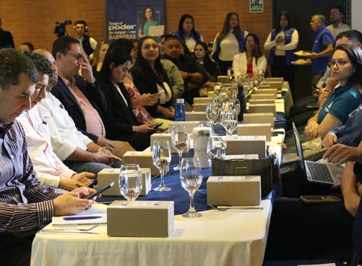 Lanzamiento oficial de la Red Empresarial UNIMINUTO (Red-E), una comunidad estratégica diseñada para conectar la academia con las necesidades reales del sector empresarial.