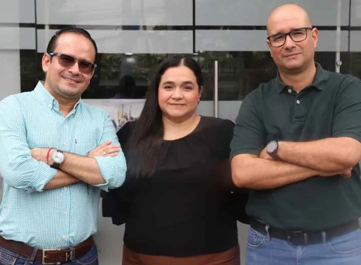 Óscar Cortés Chala, Leidy Yelitza Romero Ardila y Eduardo Tovar Murcia, vinculados al programa de Administración de Empresas de UNIMINUTO Centro Universitario Neiva