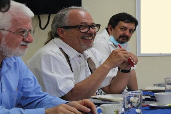 El Vicerrector de la UPAEP de México Eugenio Urrutia comparte con profesores de UNIMINUTO Girardot