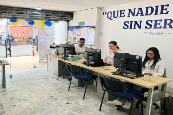 Nueva sede de UNIMINUTO en Florencia. Entrada.3